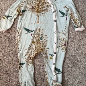 Milkbarn Bamboo Aqua Tree and Bird Print Christmas Footie Pajamas 3-6 Months